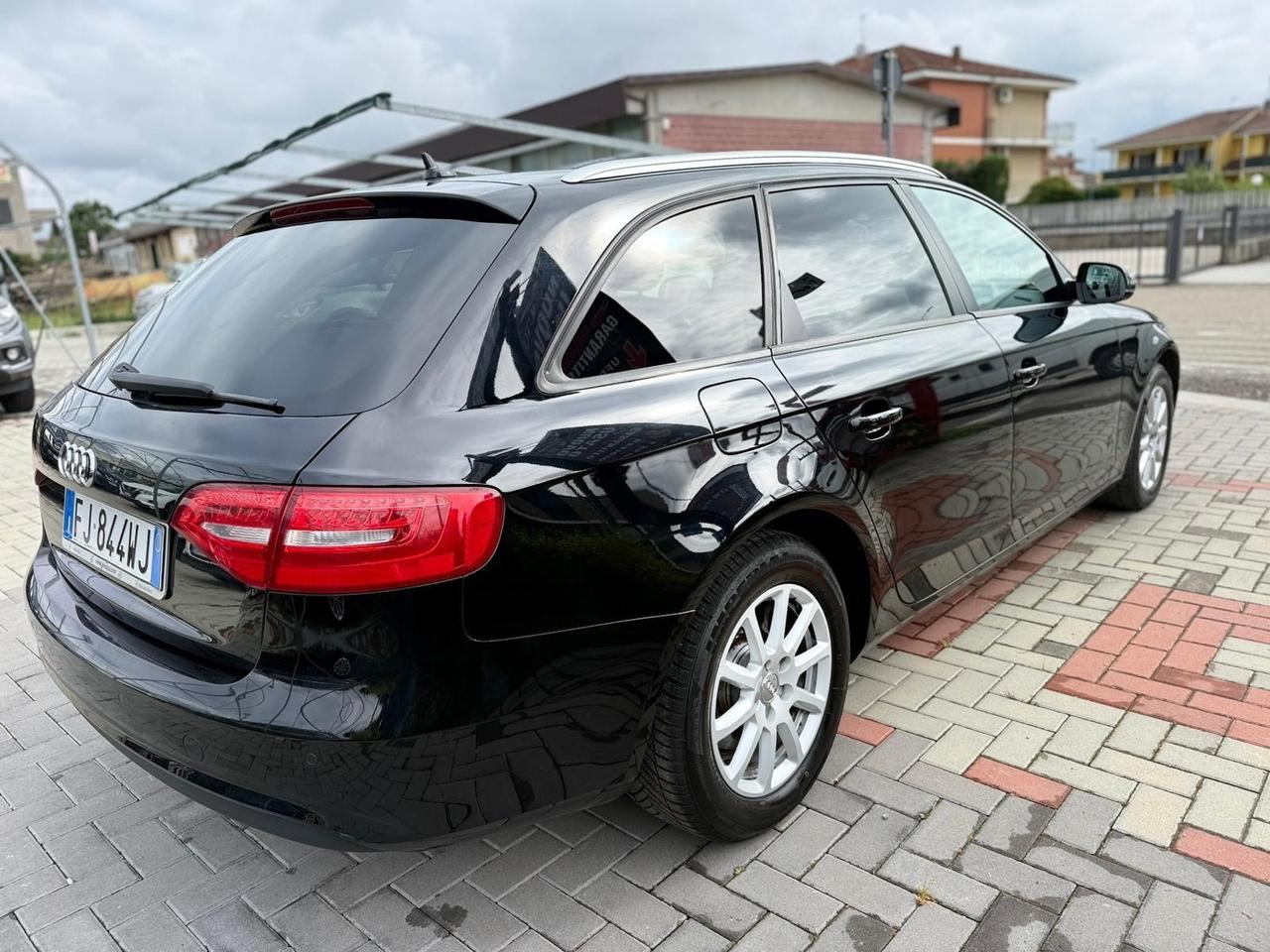 Audi A4 Avant 2.0TDI 143CV AUTOMATICA