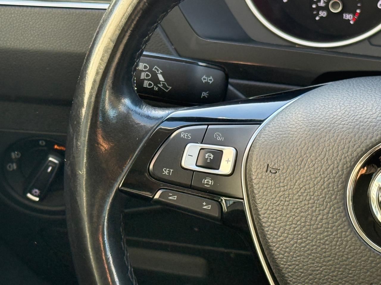 Volkswagen Tiguan 1.6 TDI |RADAR|LINE ASSIST