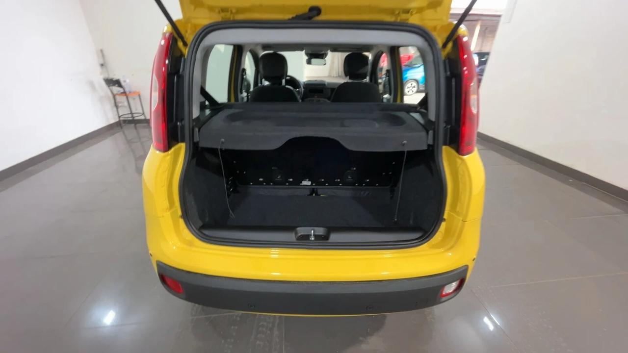 Fiat Panda 1.0 FireFly S&S Hybrid Pandina KM0