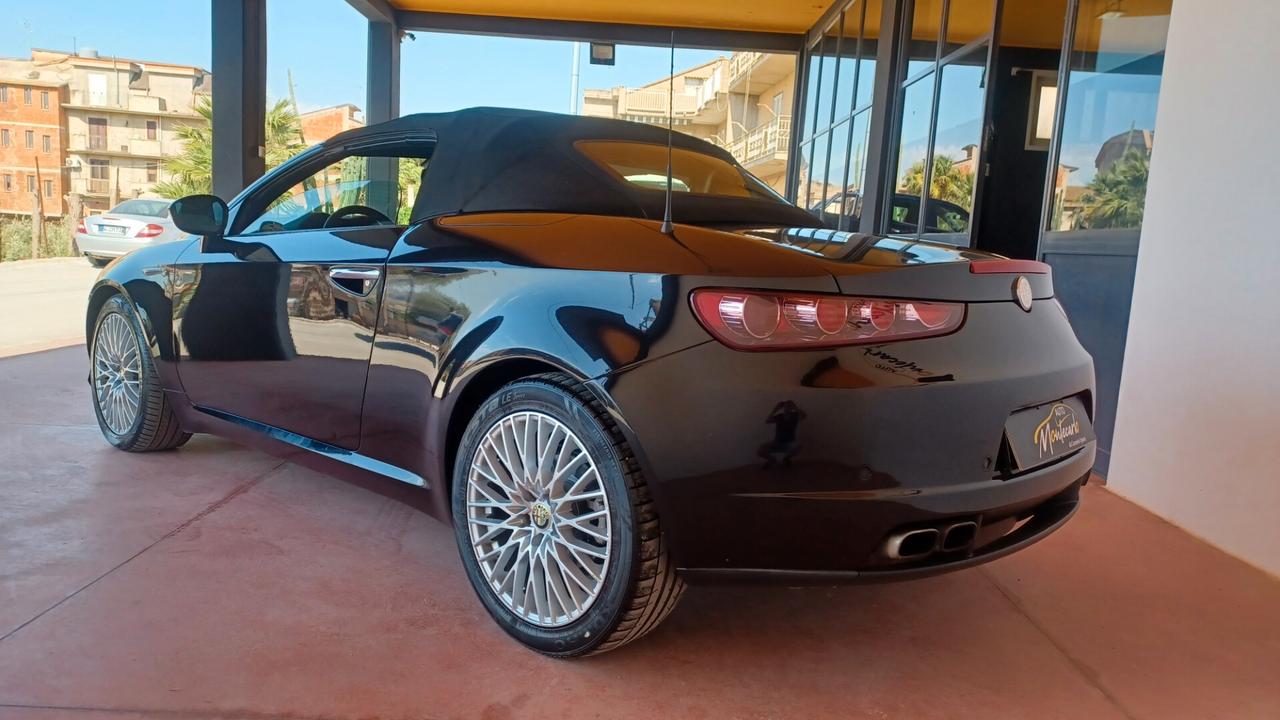Alfa Romeo Spider 2.4 JTDm Exclusive