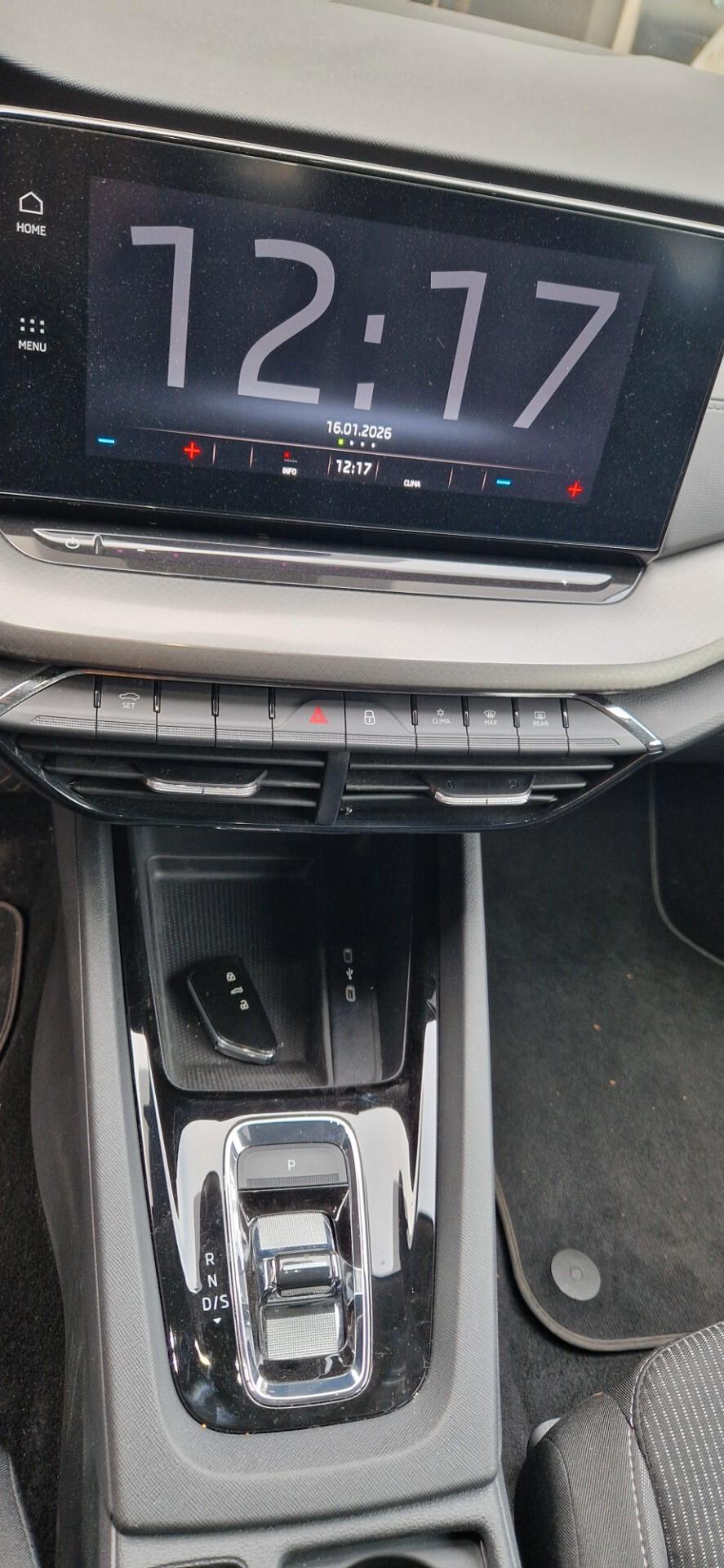 Skoda Octavia 2.0 TDI EVO SCR DSG Wagon Sportline