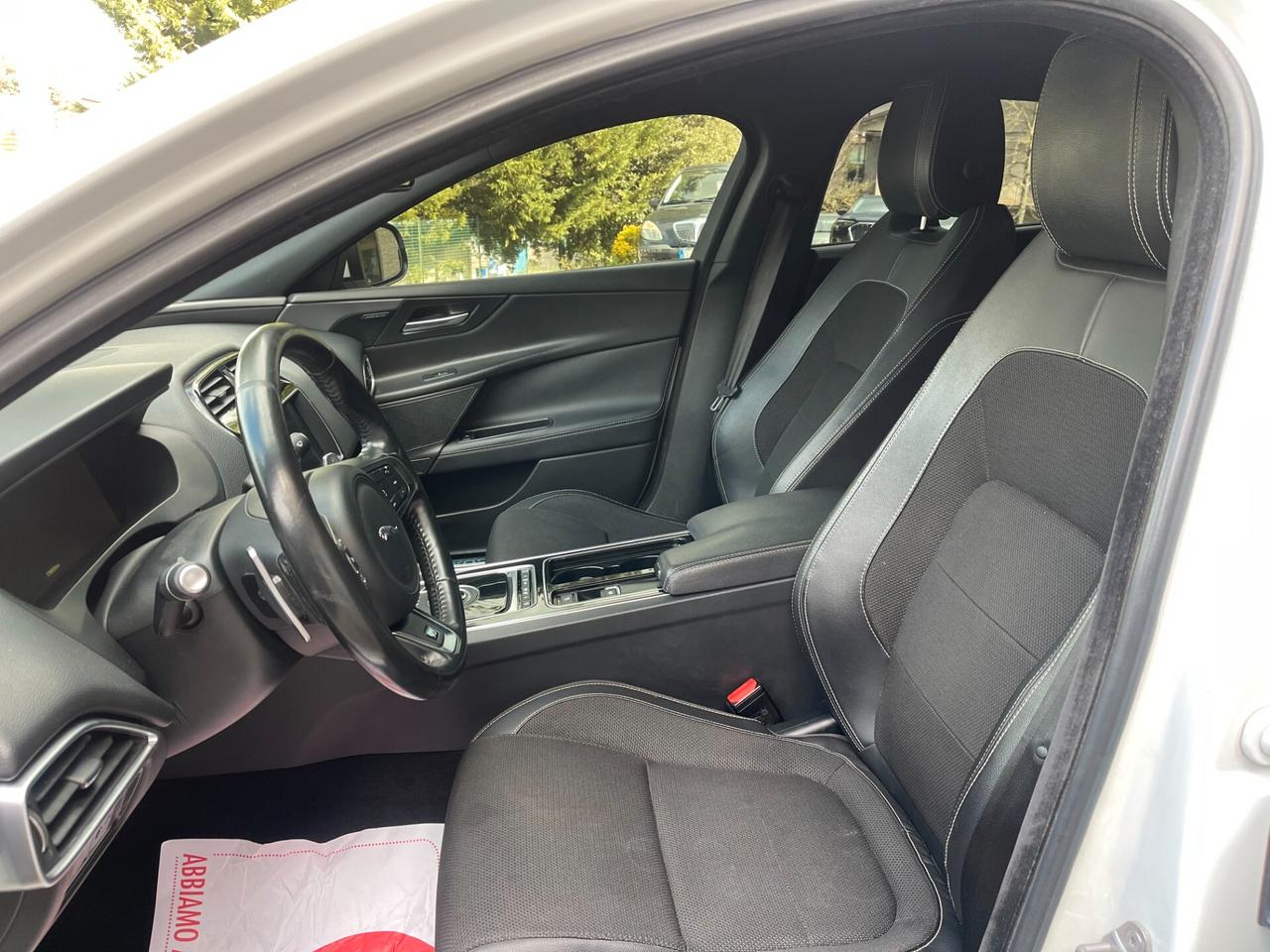 Jaguar XE 2.0 D 240 CV AWD aut. Portfolio