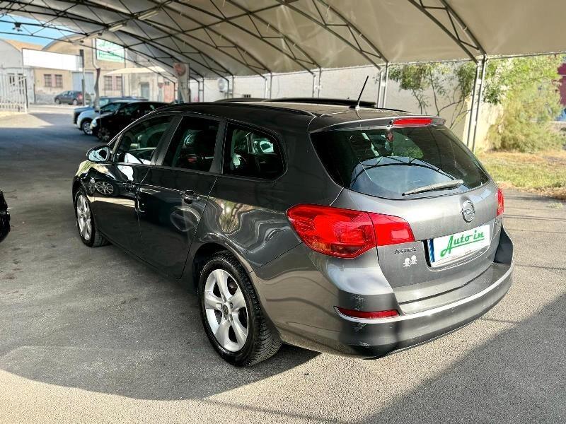 Opel Astra 1.7 CDTI 110CV Sports Tourer Cosmo