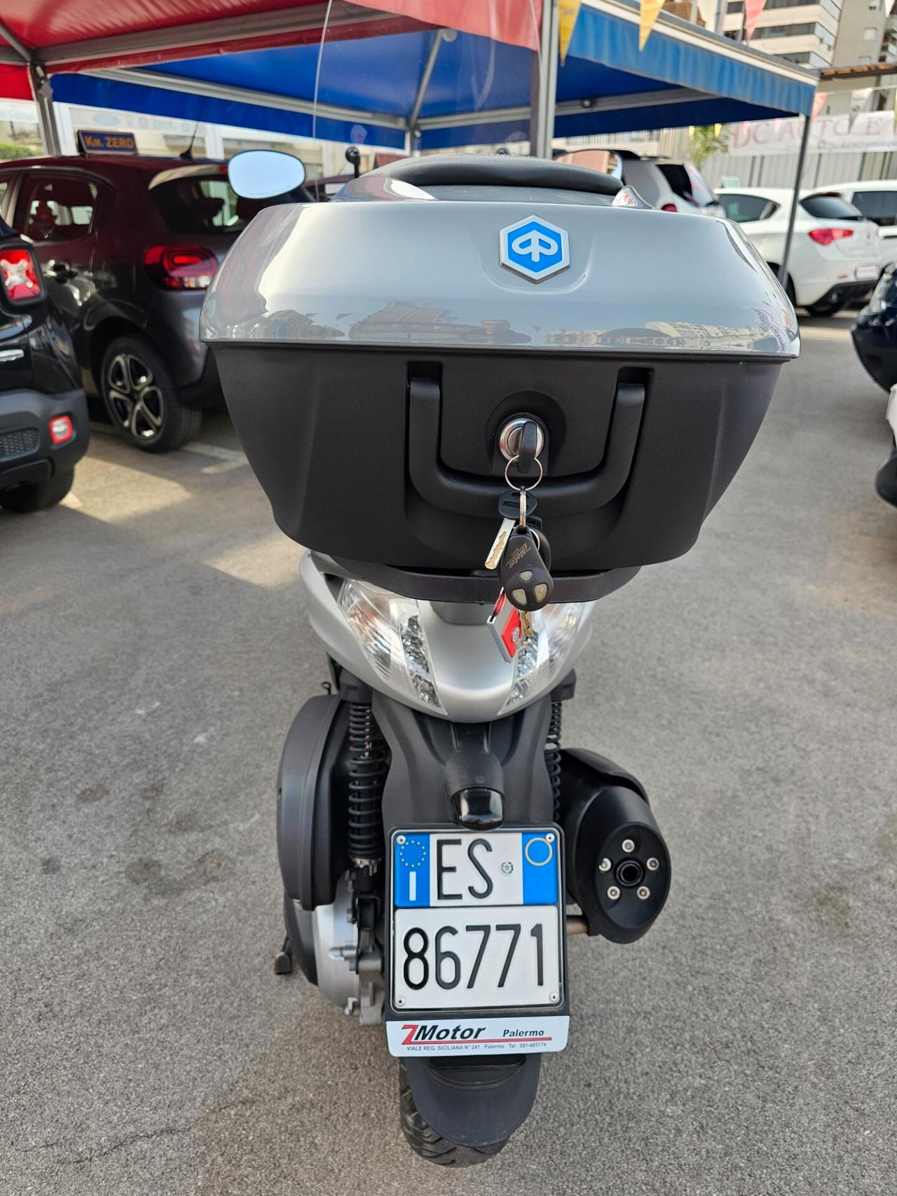 Piaggio Beverly 350 SPORT