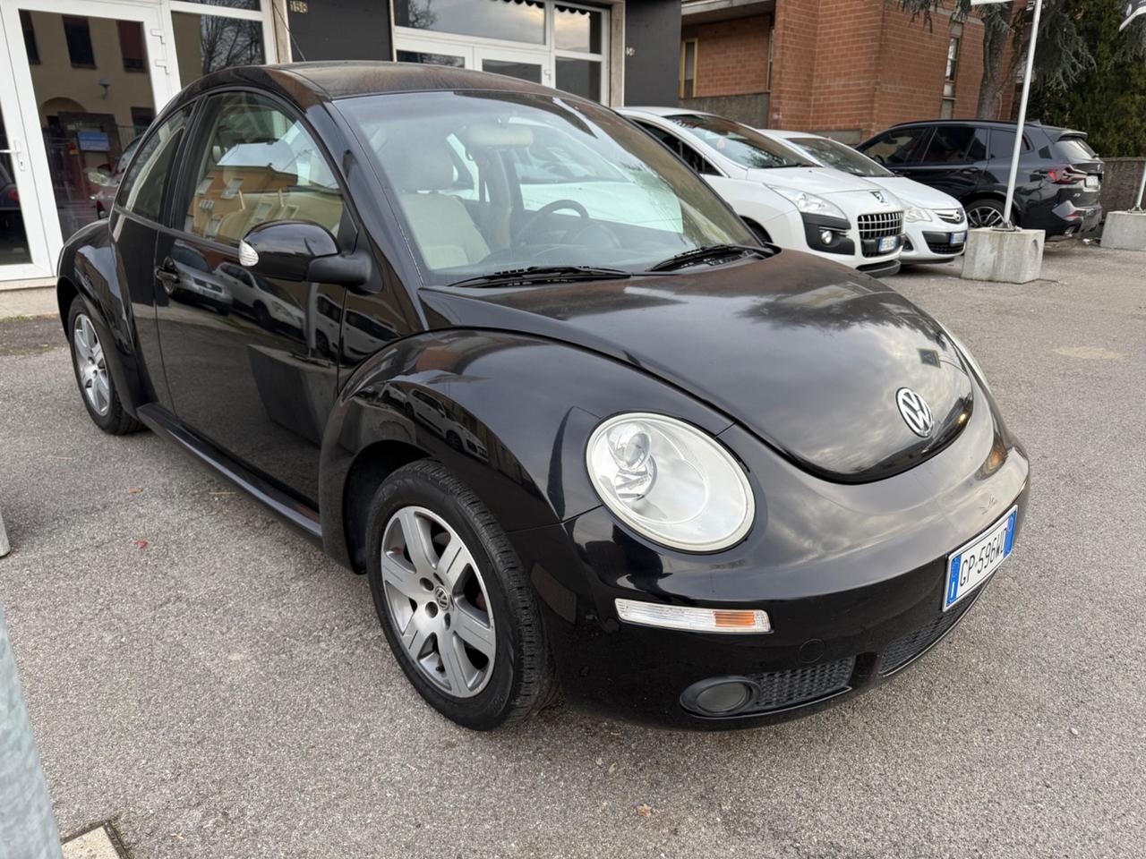 Volkswagen New Beetle 1.6