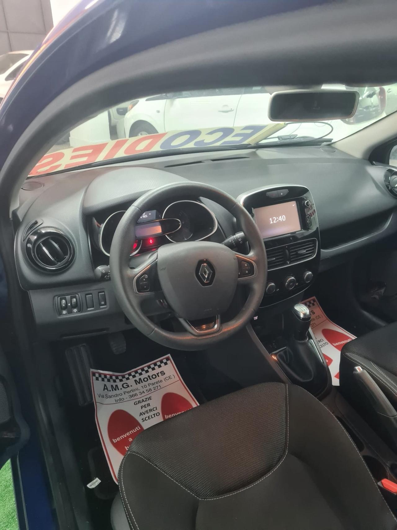 Renault Clio dCi 8V 75 CV 5 porte Moschino Intens