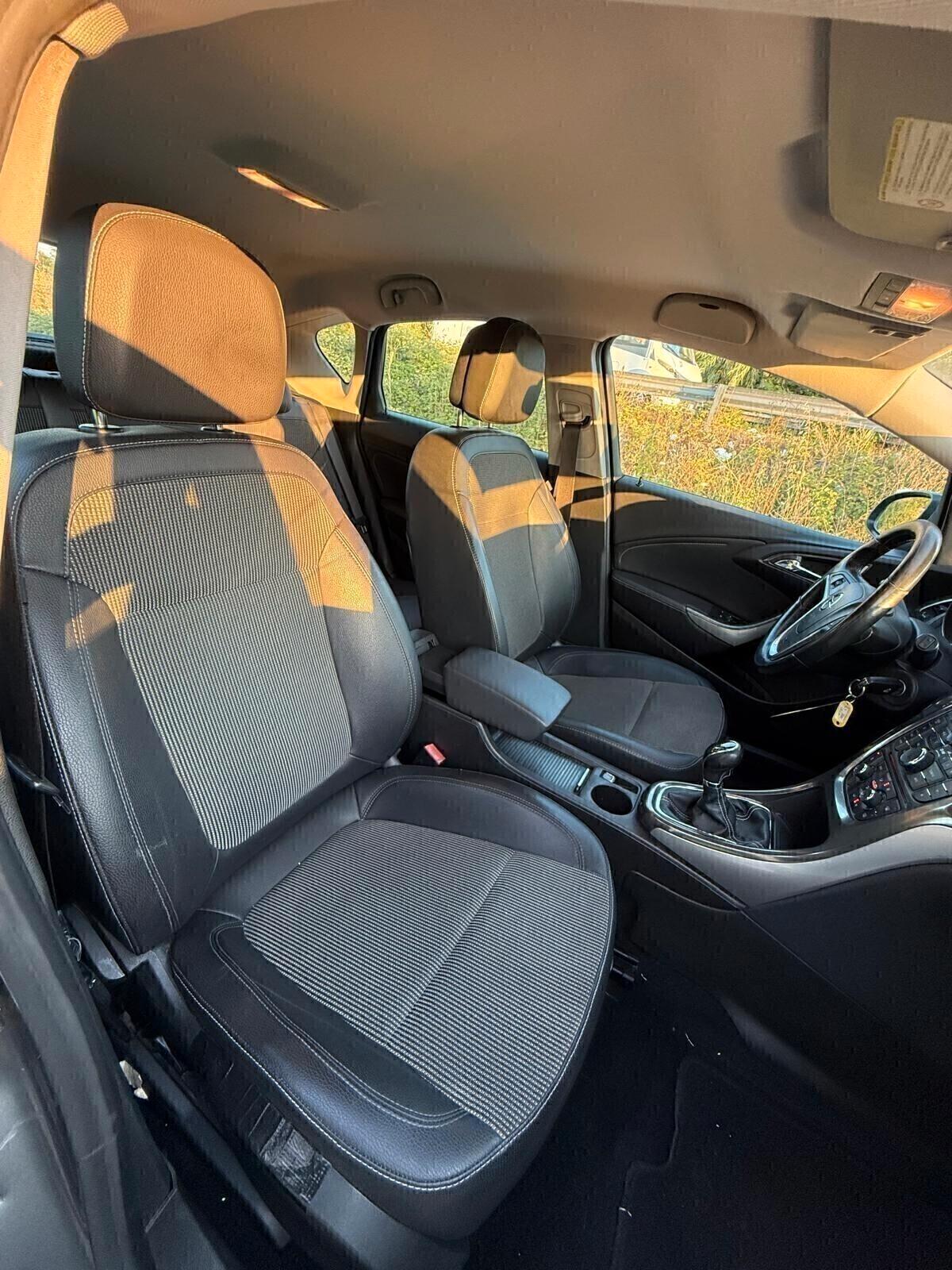 Opel Astra 1.7 CDTI 110CV 5 porte Cosmo