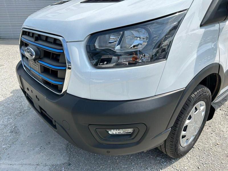 Ford E-Transit e Transit 350 L2H2 68kWh 184cv trend