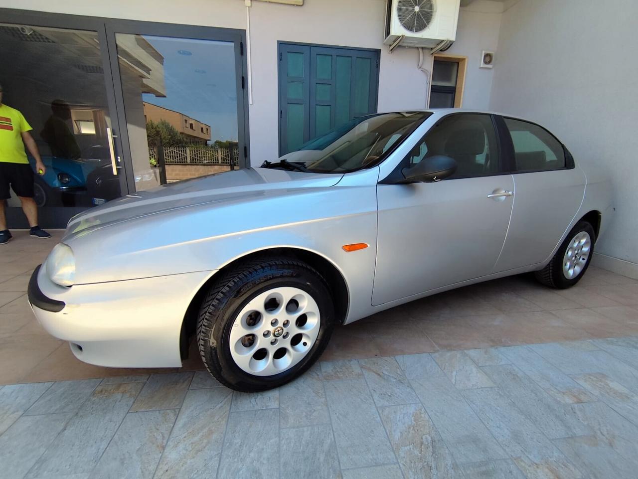 Alfa Romeo 156 1.6i 16V Twin Spark cat Progression