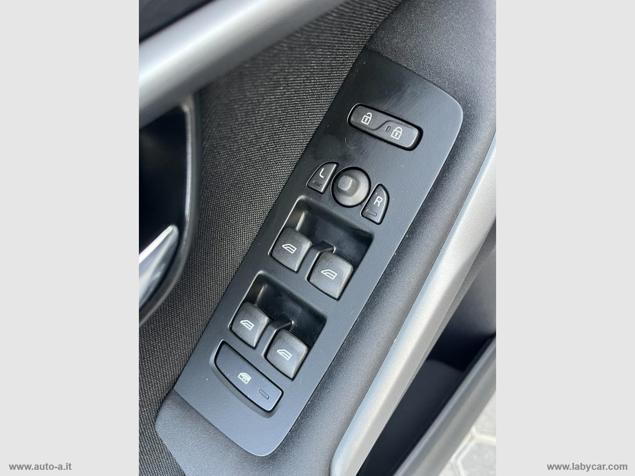 VOLVO V40 D2 Geartronic CROSS COUTRY