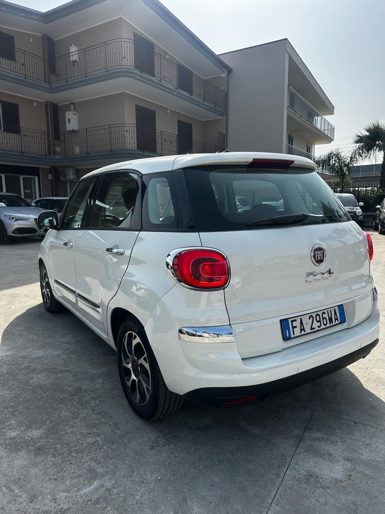 Fiat 500L Living 1.6 Multijet 120 CV Lounge