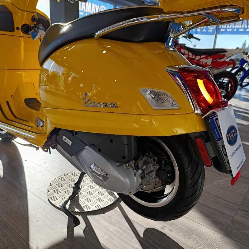 Vespa GTS 125 Super - 2021