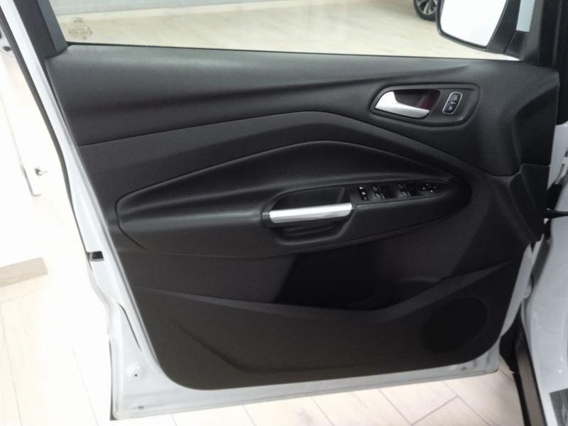 Ford Kuga 2ª serie 1.5 TDCI 120 CV S&S 2WD Titanium