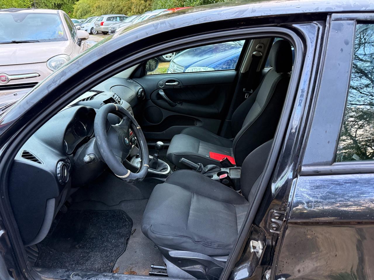 Alfa Romeo 147 1.9 JTD (120) 5 porte Distinctive