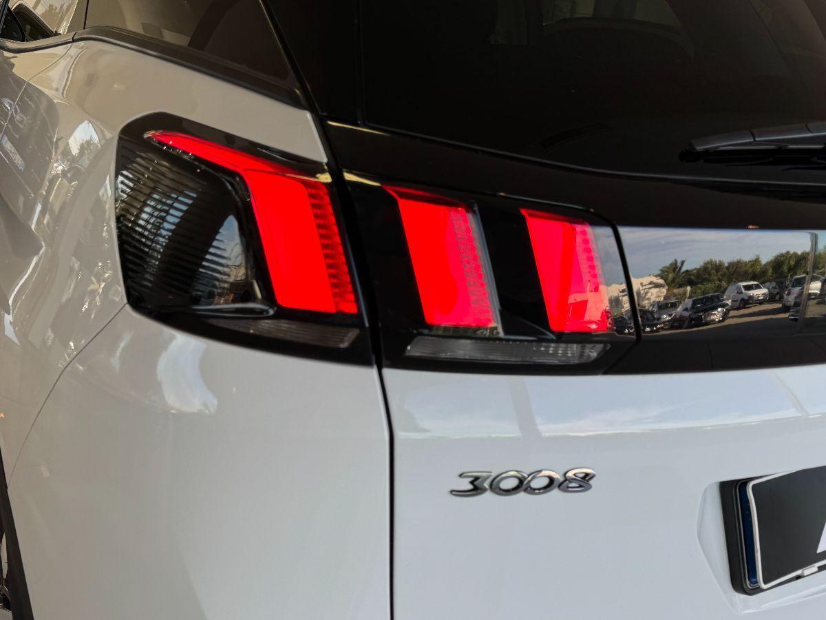 PEUGEOT 3008 1.5 BlueHDi 130 EAT8 Allure Tetto