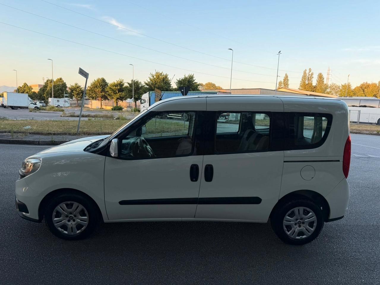 Fiat Doblo Doblò 1.6 MJT PC Combi N1 SX E5+