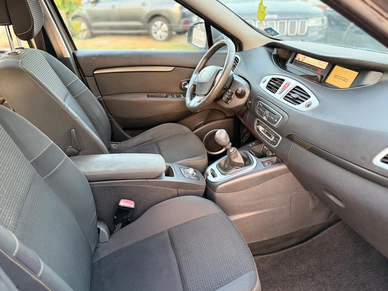 Renault Scenic Scénic 1.5 dCi 110CV Dynamique