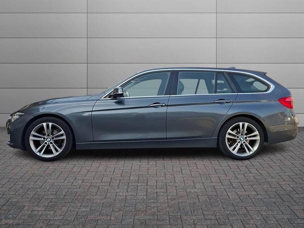 BMW Serie 3 Touring 318 d Luxury Steptronic