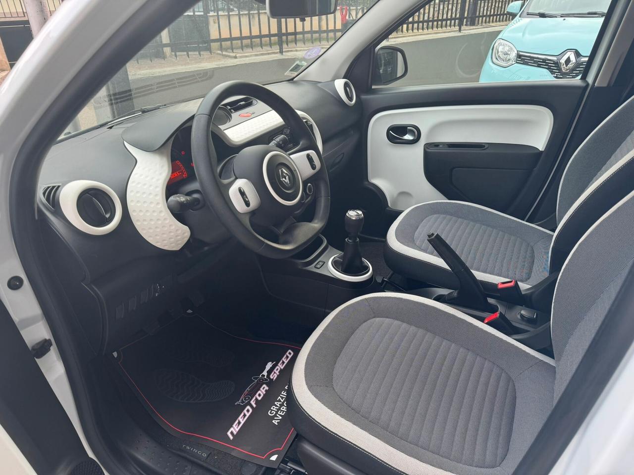 Renault Twingo SCe 65 CV Intens