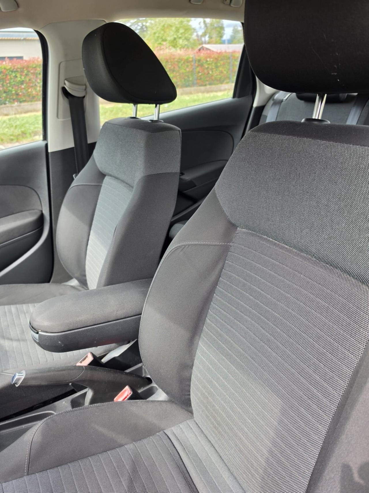Volkswagen Polo Comfortline neopatentati