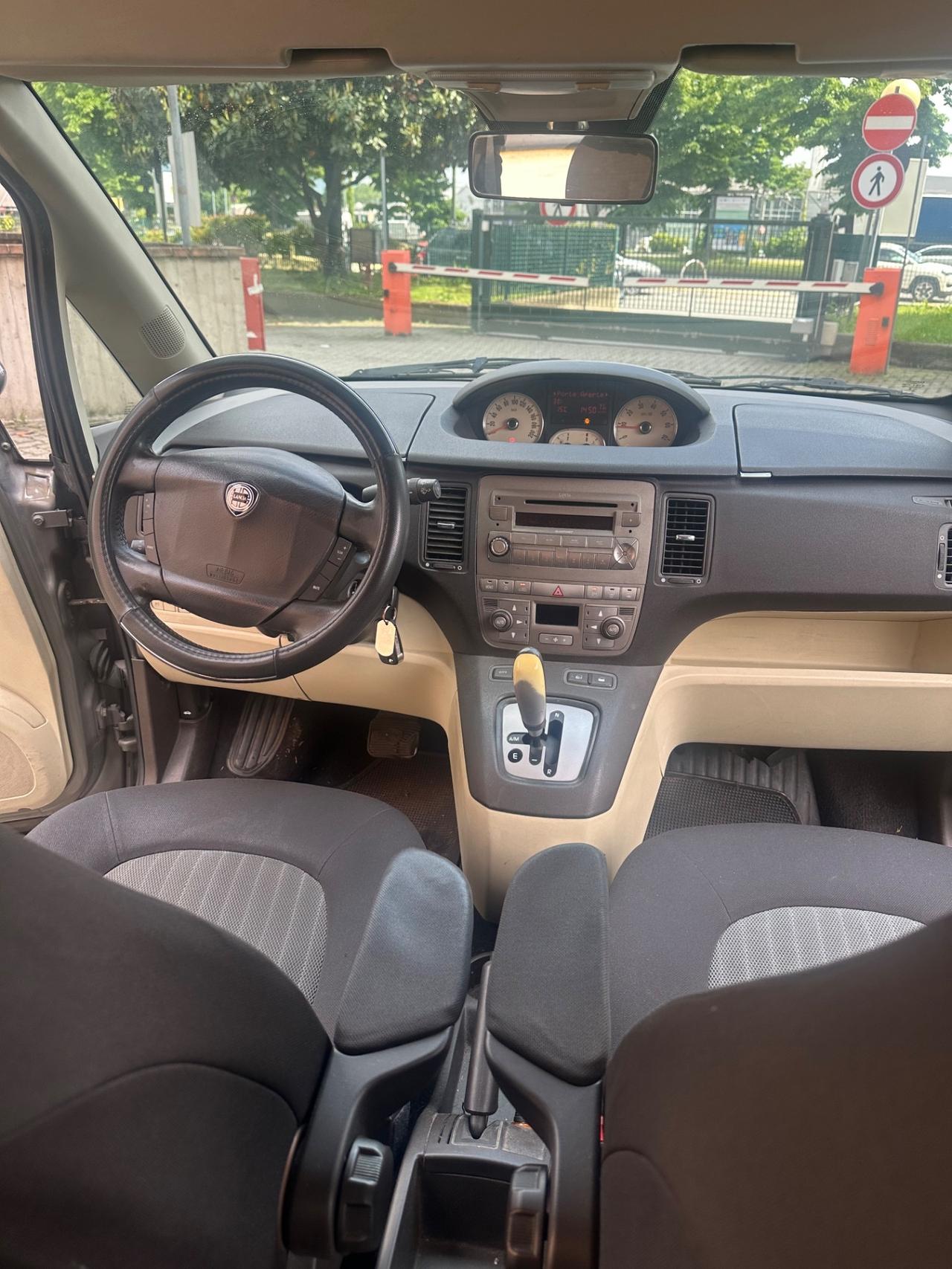 Lancia MUSA 1.4 16V Platino