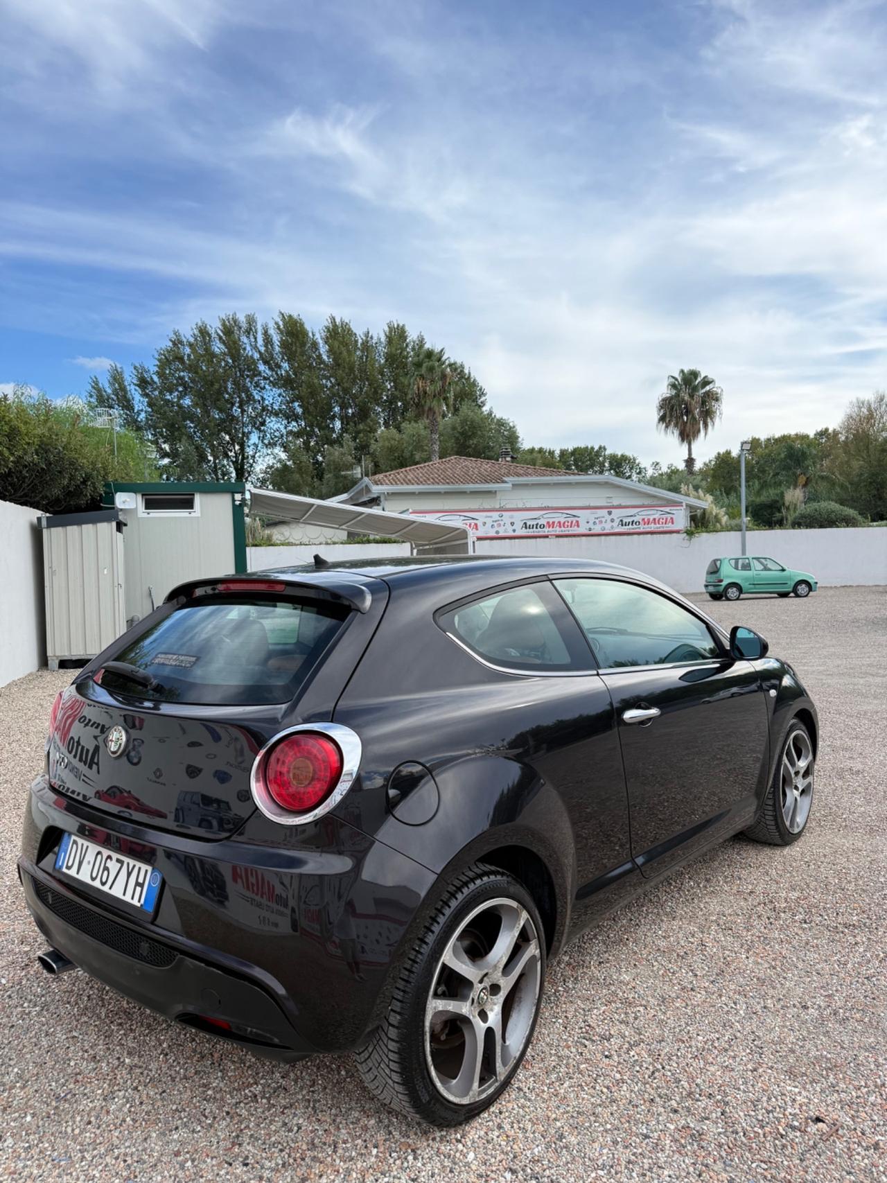 Alfa Romeo MiTo 1.3 JTDm 16V 90 CV Distinctive Sport Pack