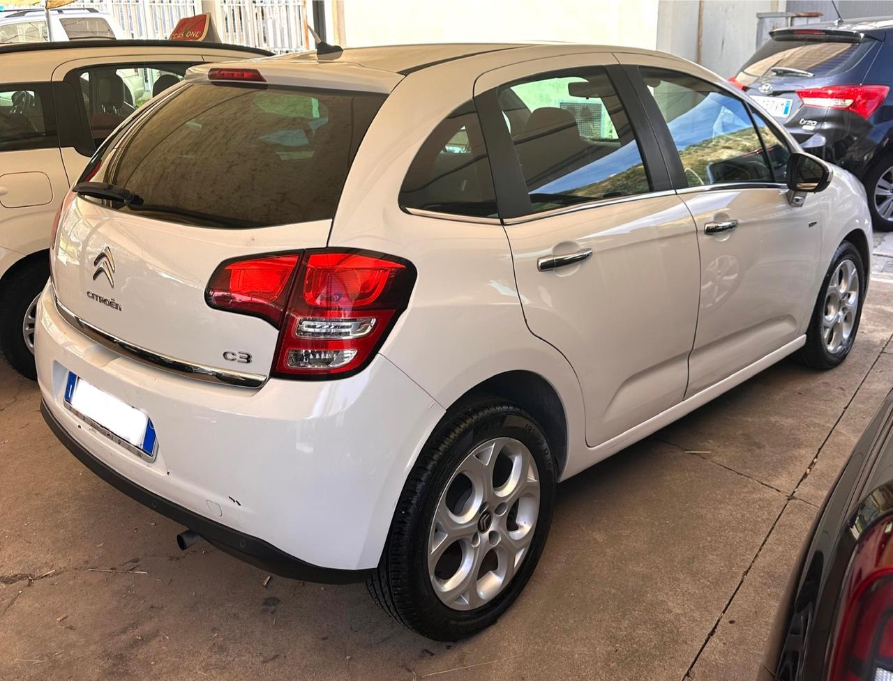 Citroen C3 1.1 Benz 60 Cv 5p Exclusive WHYTE