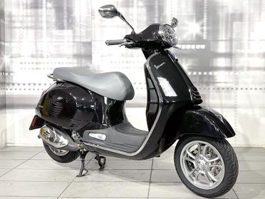 Piaggio Vespa GTS 300 HPE