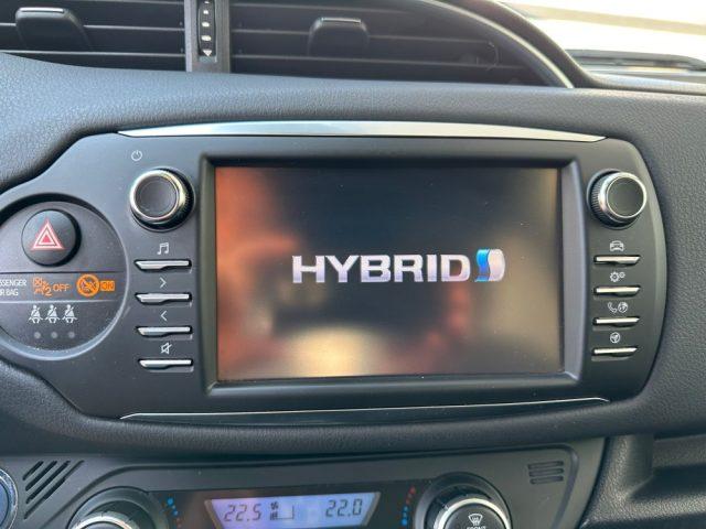 TOYOTA Yaris 1.5 Hybrid 5 porte Trend 'White Edition'