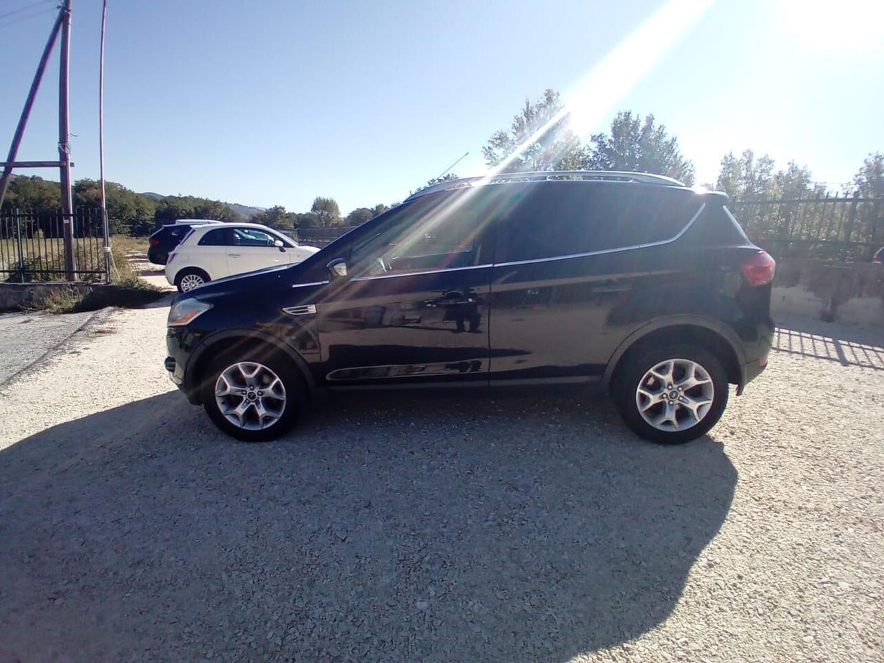 Ford Kuga 2.0 TDCi 140 CV 2WD Titanium DPF