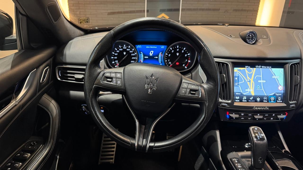 Maserati Levante V6 430cv AWD Gransport - 2019