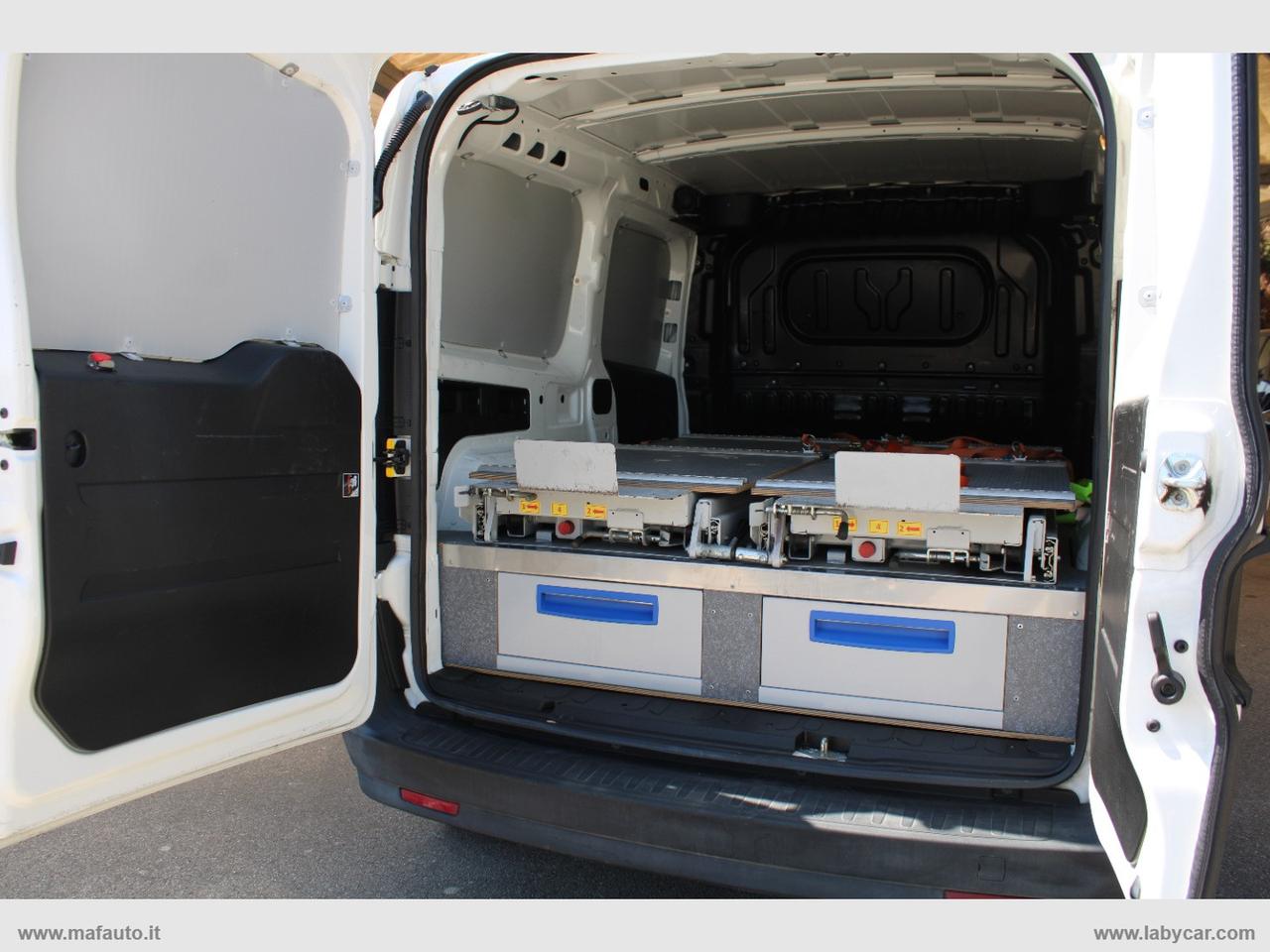 Doblò 1.6MJT 105 PL-TN Cargo Maxi Lam.SX