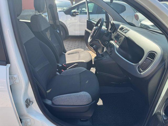 FIAT Panda 1.0 GSE S&S Hybrid Street (AUTOCARRO N1)