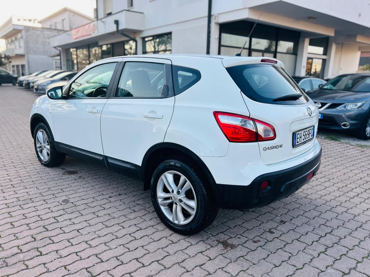 Nissan Qashqai 2.0 dCi DPF Tekna
