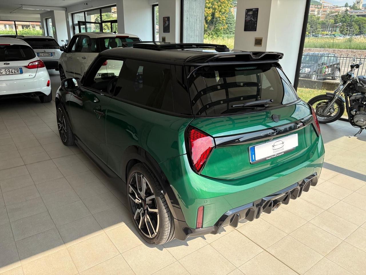 Mini JOHN COOPER WORKS 2.0 231CV