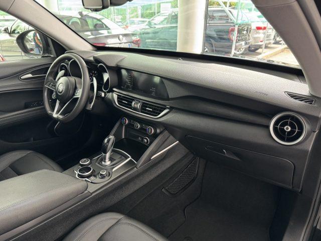ALFA ROMEO Stelvio 2.0 Turbo 200 CV AT8 Q4 Super