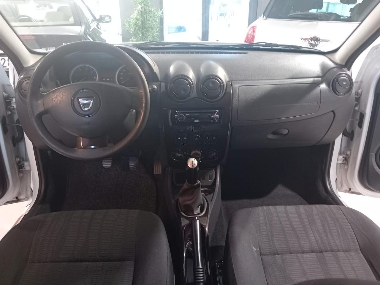 Dacia Duster 1.6