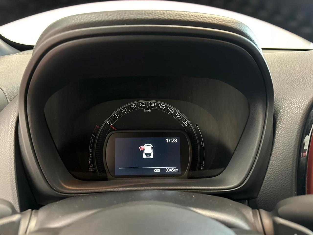 Toyota Aygo X 1.0 VVT-i 72 CV 5 porte Lounge Air S-CVT