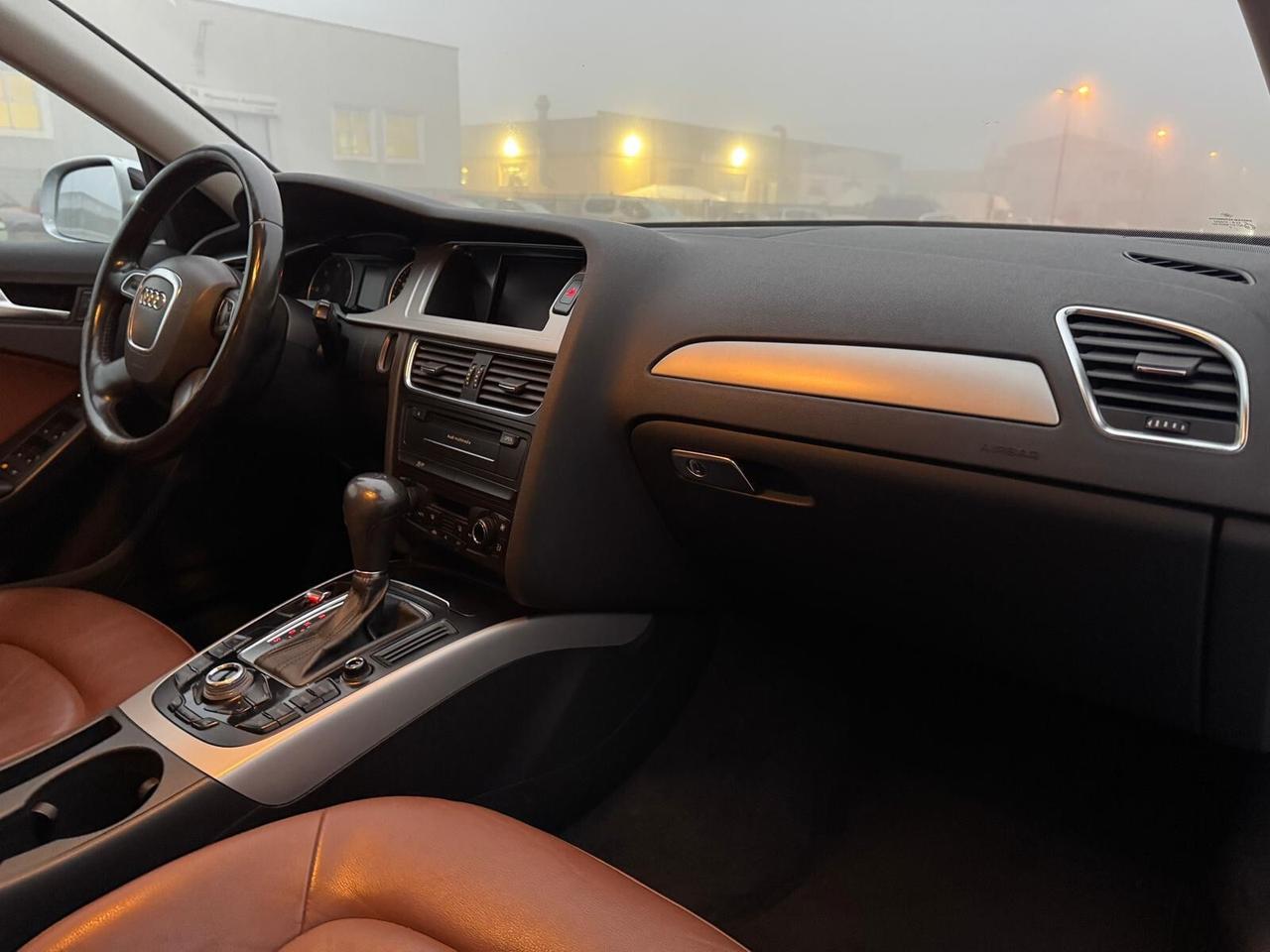 Audi A4 Avant 2.0 TDI Advanced. Cambio automatico