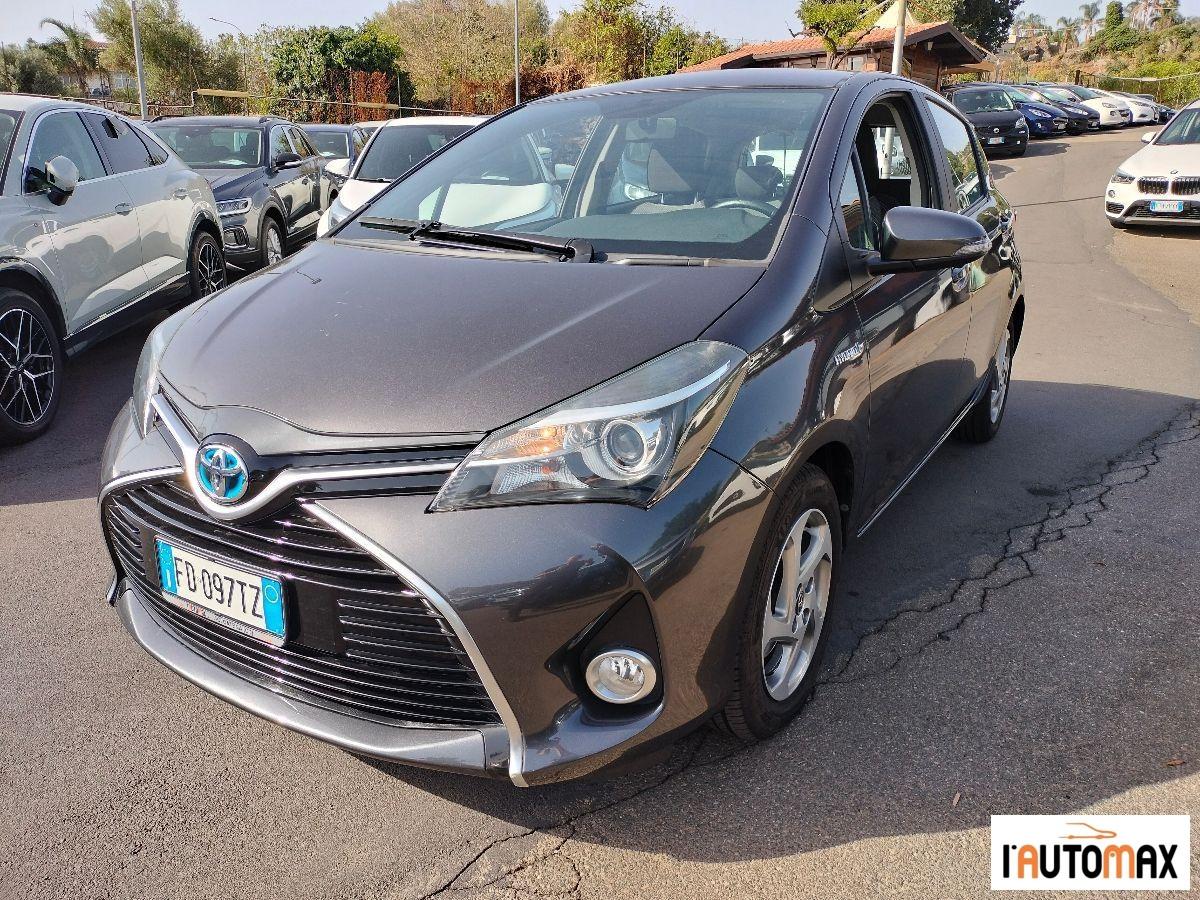 TOYOTA - Yaris 1.5 hybrid Business 5p