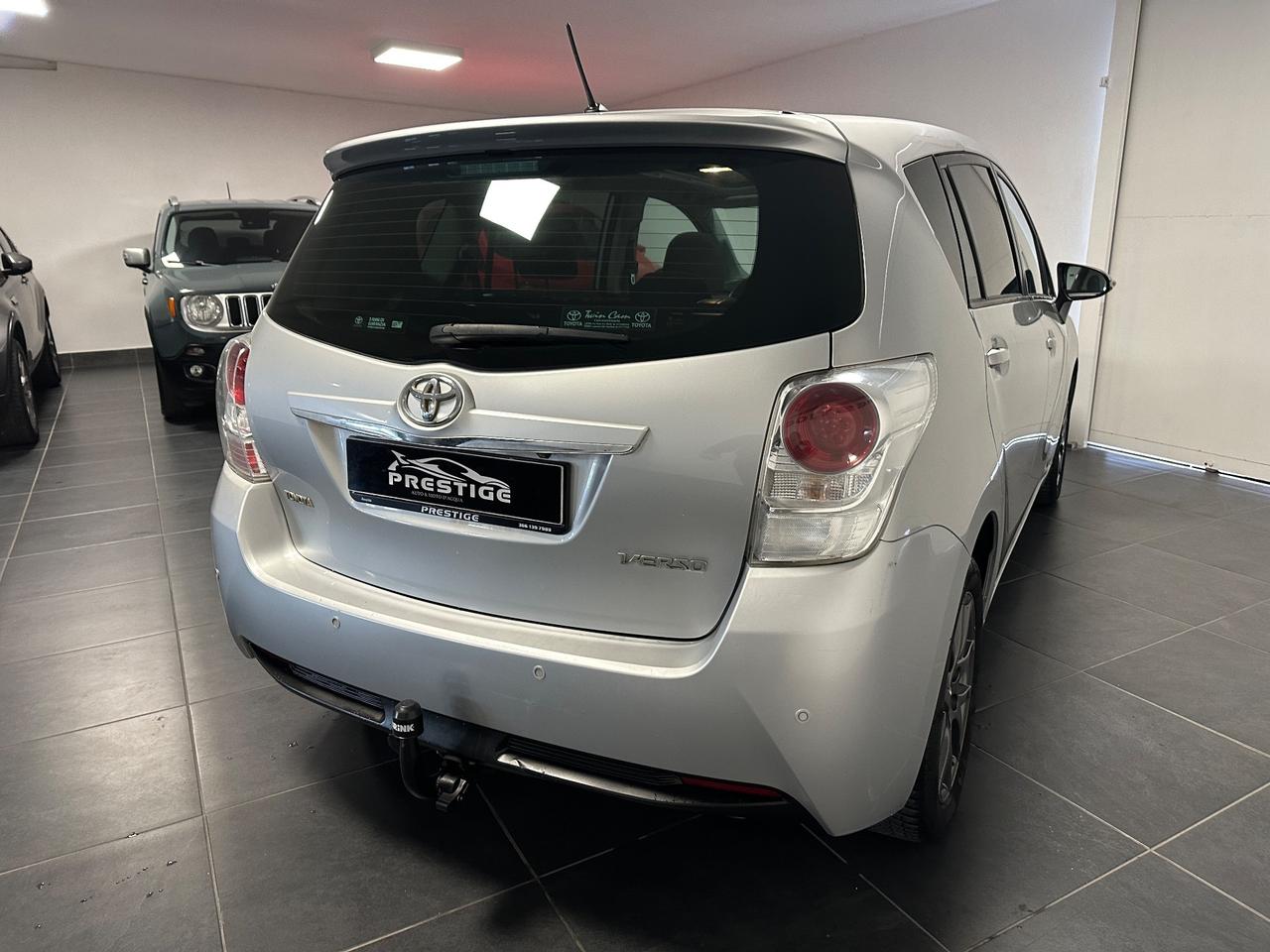 TOYOTA VERSO 1.6 D-4D 110CV GANCIO TRAINO
