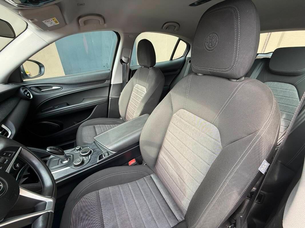 Alfa Romeo Stelvio 2.2 t Business rwd 160cv auto my19