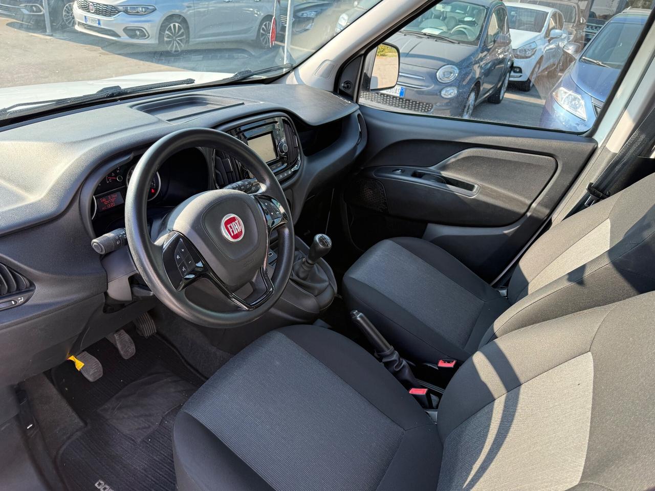 Fiat Doblo Combi N1 Autocarro 5 POSTI