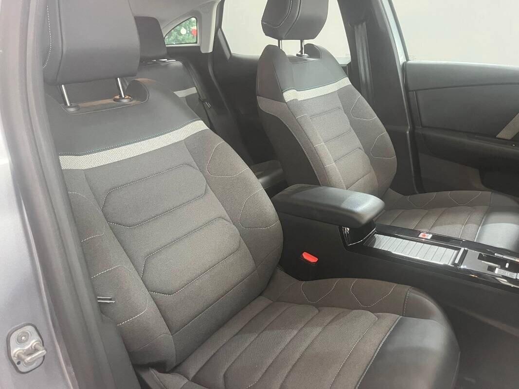 Citroen C4 PureTech 130 S&S EAT8 Plus