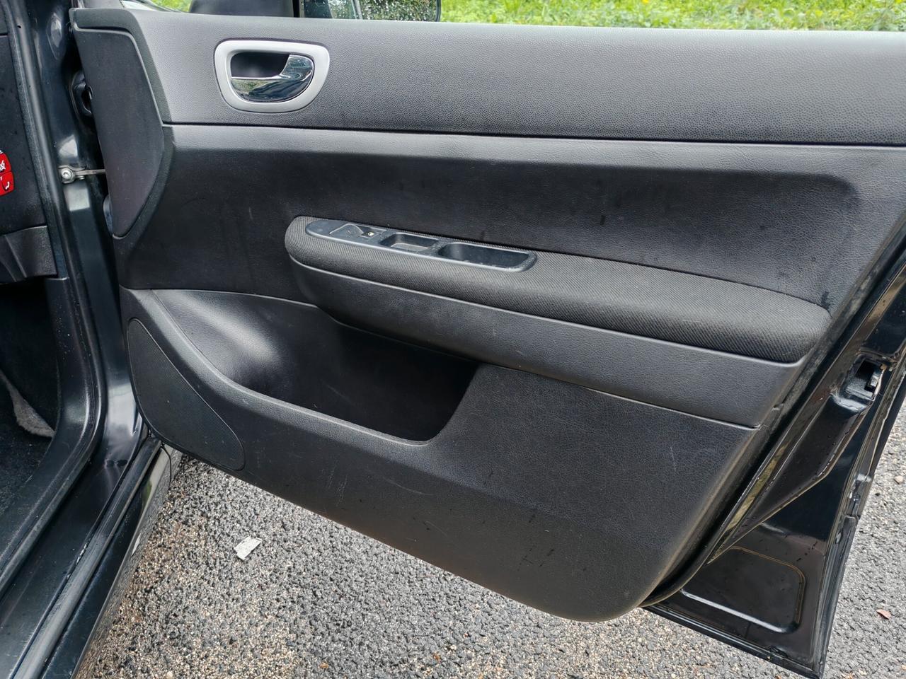 Peugeot 307 1.6 16V HDi FAP 110CV SW Australian