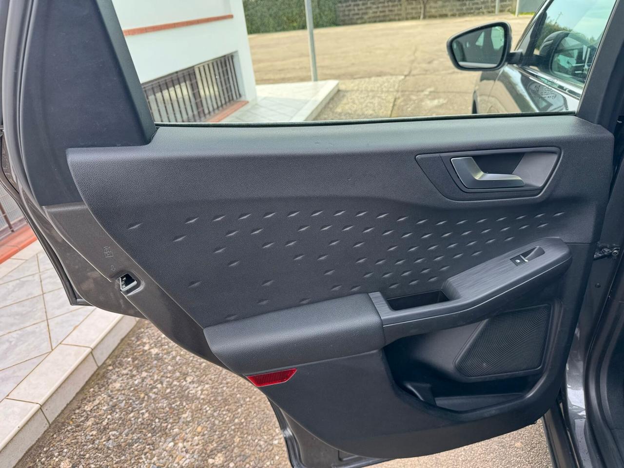 Ford Kuga 1.5 Eco Blue 120 CV 2WD Titanium