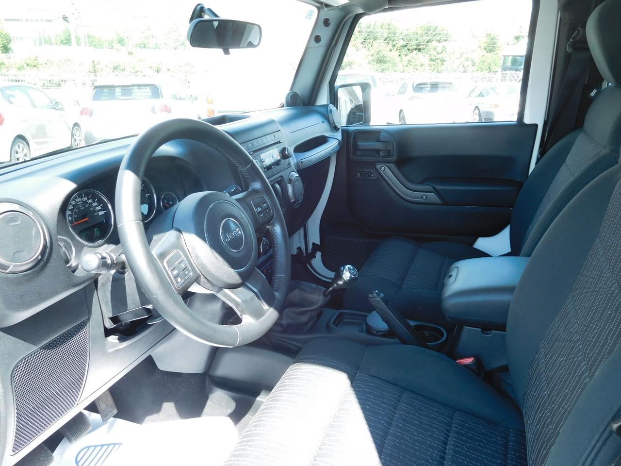 Jeep Wrangler 2.8 CRD DPF Sport