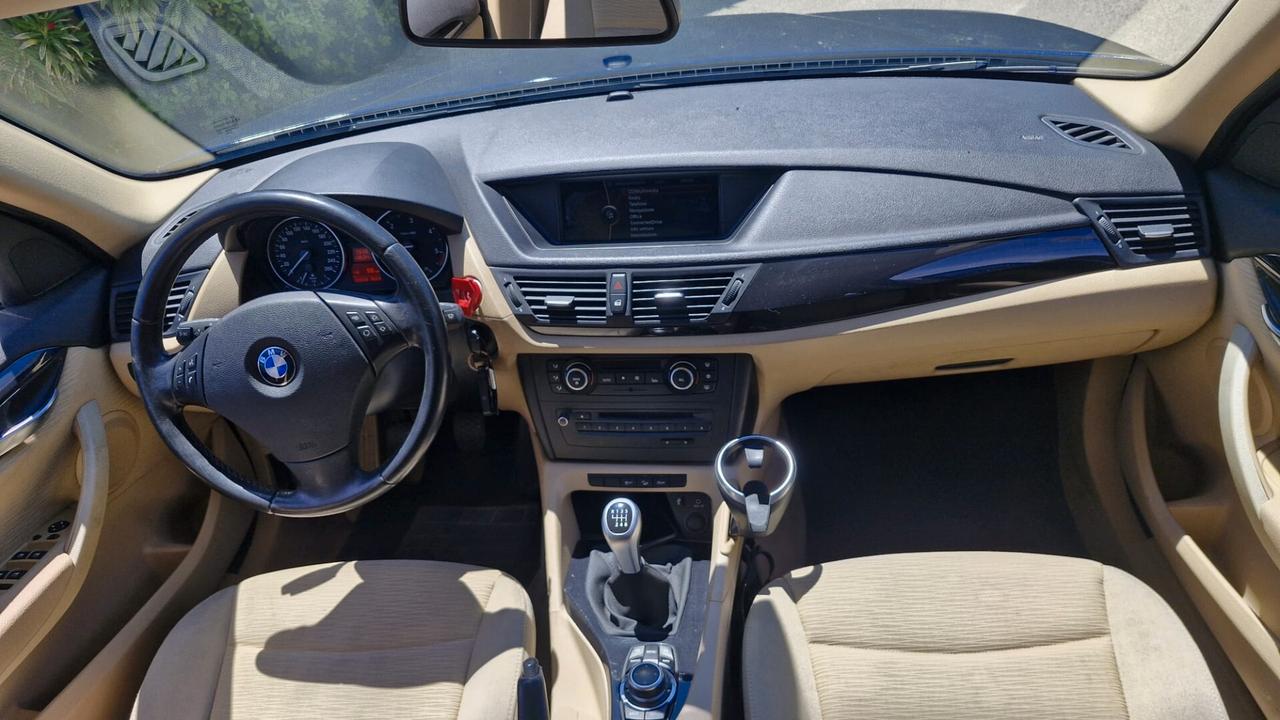 Bmw X1 sDrive20d Eletta 2012