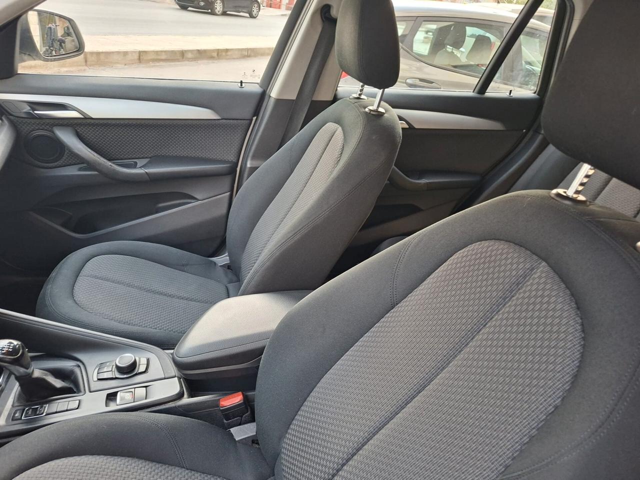 Bmw X1 sDrive16d Advantage * Navi * Garantita 12 Mesi