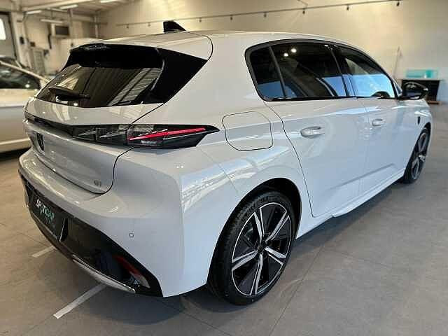 Peugeot 308 BlueHDi 130 S&S EAT8 GT
